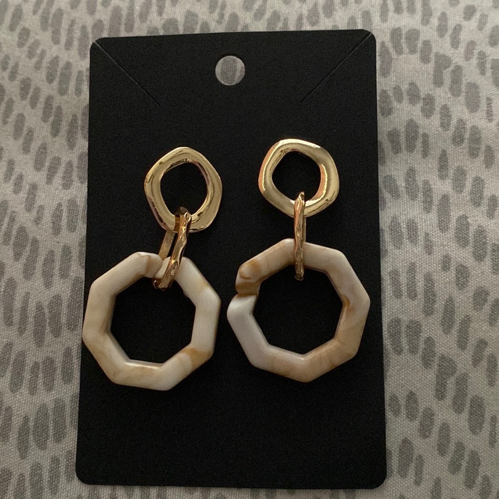 Geometric drop earrings